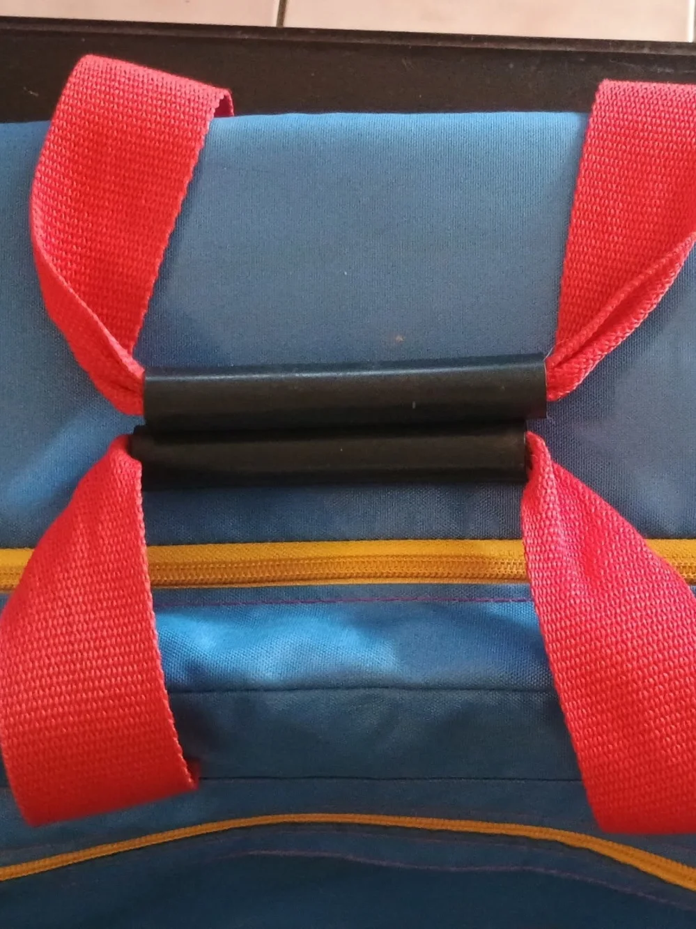Vintage Nintendo Blue and Red Travel Case - Portable Gaming Bag